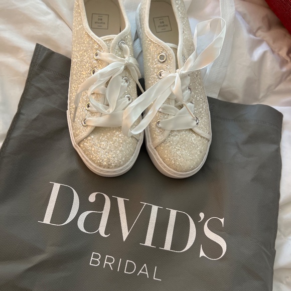 Sparkle bridal sneakers - Picture 3 of 5